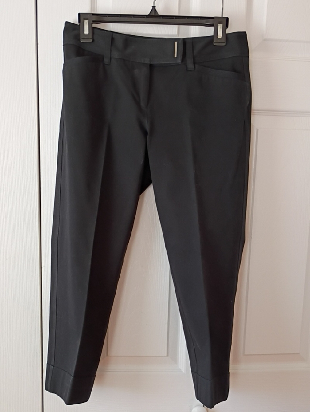 White House Black Market Black Women's Crop Pants